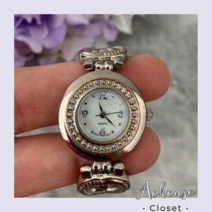 Quartz Silver Watch with hearts